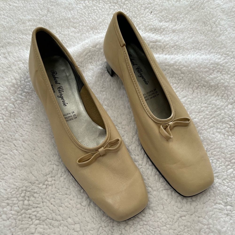 Robert Clergerie Natural Leather Flats 5.5